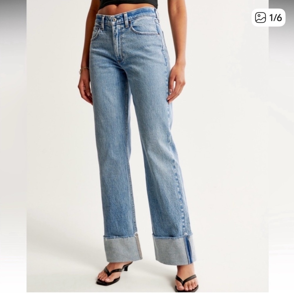 Abercrombie Baggy Mid Rise Jeans